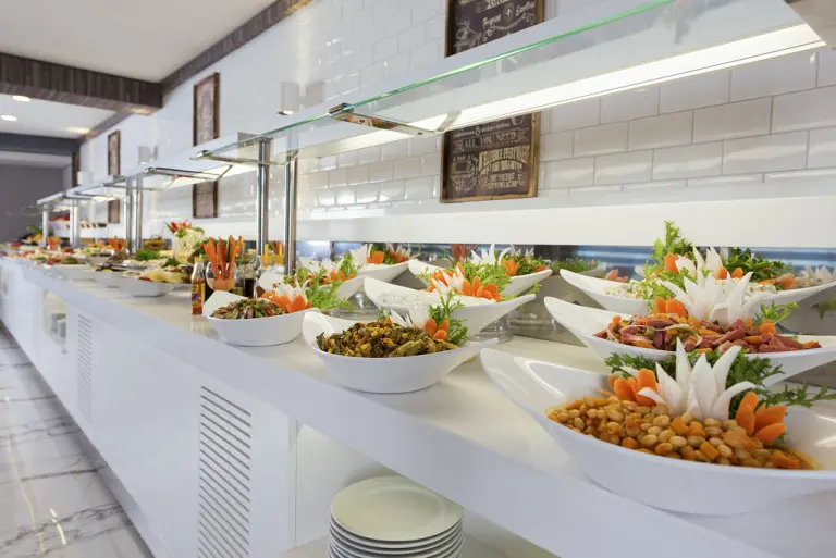 Restoran &amp; Bar / Kaptan Otel