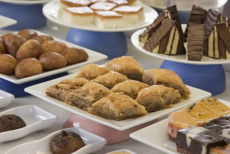 Restoran &amp; Bar / Kaptan Otel